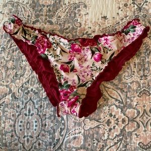 Floral bikini bottoms!